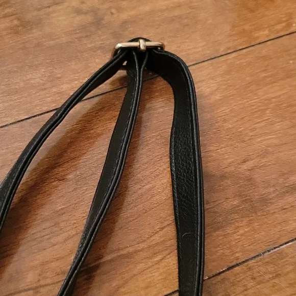 Black Purse - Picture 2 of 4